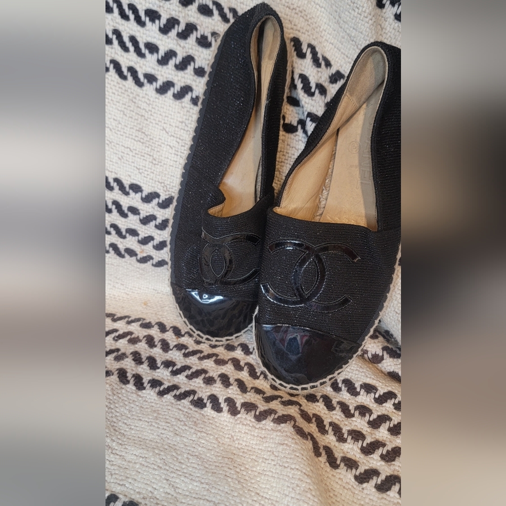 Pre-owned beautiful Channel shoe